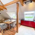 Apartman Weinquartier Gruene 70 Qm Kamin Kueche Parkplatz Turmzimmer