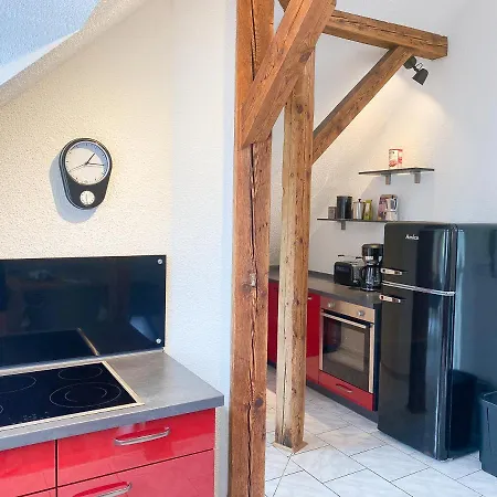 Weinquartier Gruene 70 Qm Kamin Kueche Parkplatz Turmzimmer Апартаменты