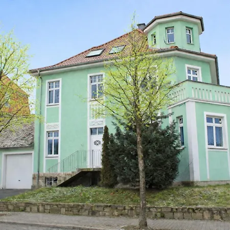 Weinquartier Gruene 70 Qm Kamin Kueche Parkplatz Turmzimmer Apartman