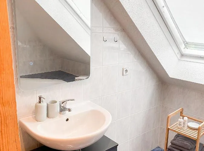 Apartman Weinquartier Gruene 70 Qm Kamin Kueche Parkplatz Turmzimmer Naumburg