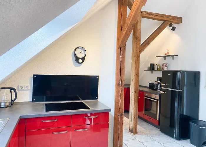 Weinquartier Gruene 70 Qm Kamin Kueche Parkplatz Turmzimmer * Naumburg