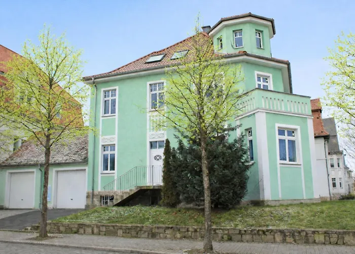 Weinquartier Gruene 70 Qm Kamin Kueche Parkplatz Turmzimmer Apartman